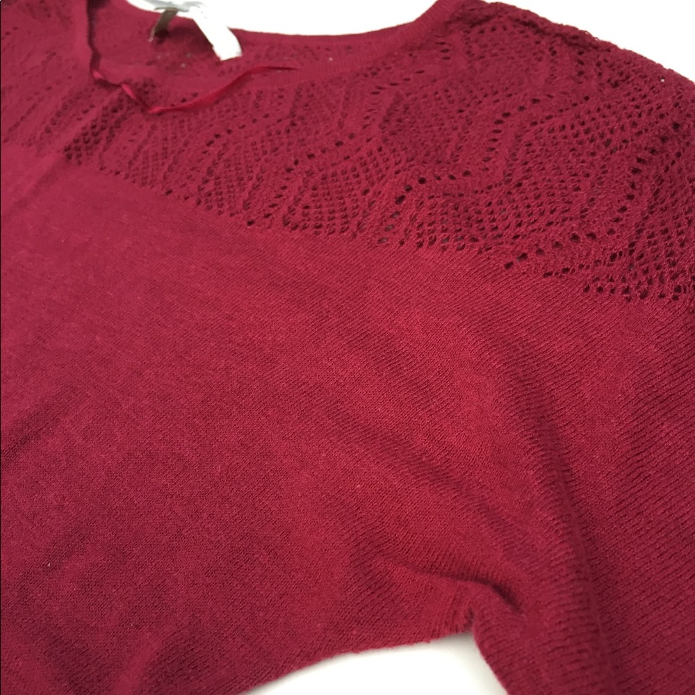 LC Lauren Conrad Crochet Detail 3/4 Sleeve Sweater - Picture 5 of 8